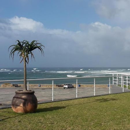 Kelly'S Beachfront Apartments Port Alfred Kültér fotó